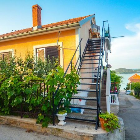 Apartments Vendi シベニク エクステリア 写真