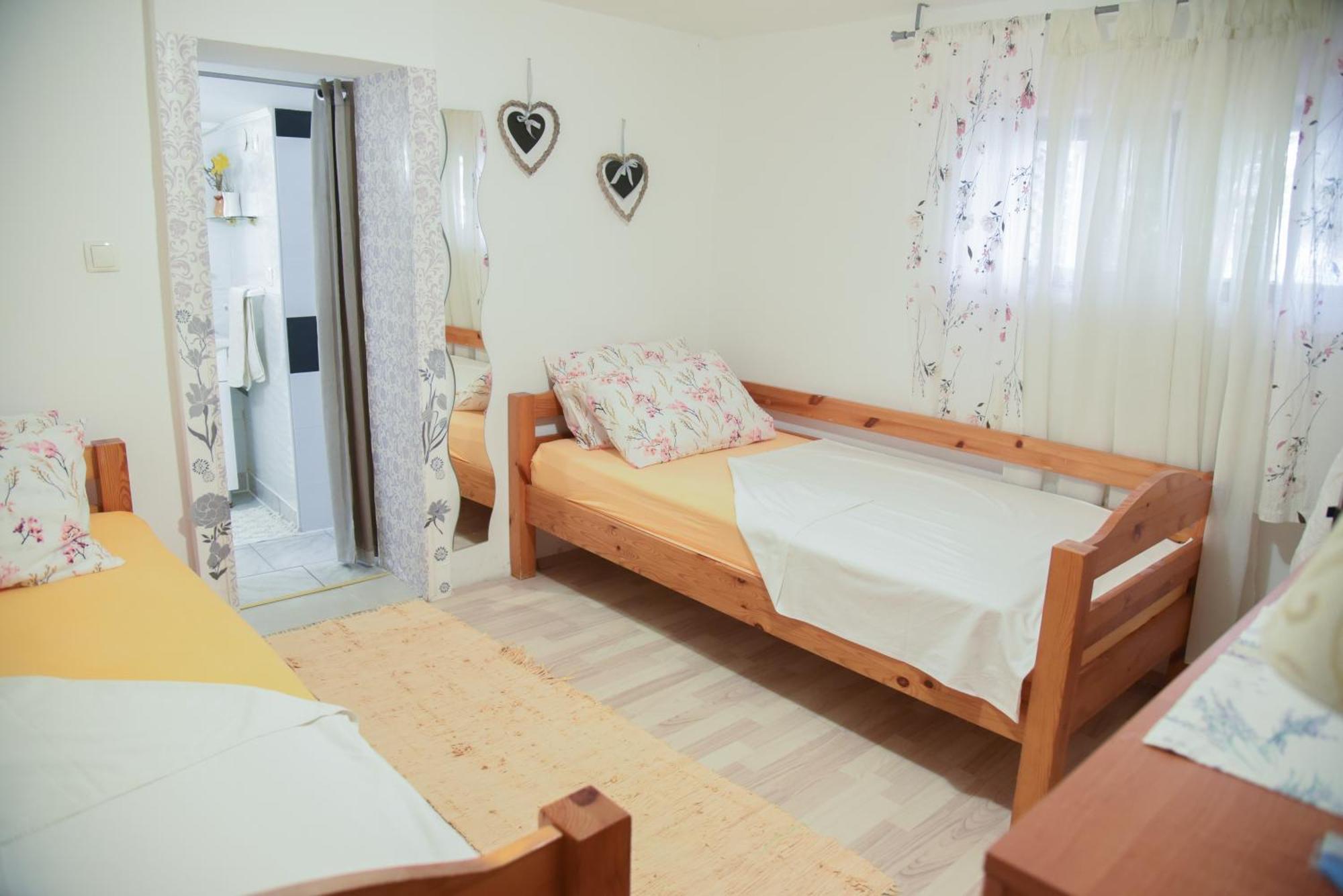 Apartments Vendi シベニク エクステリア 写真