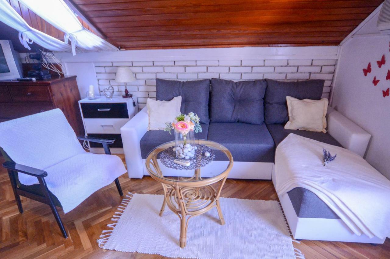 Apartments Vendi シベニク エクステリア 写真